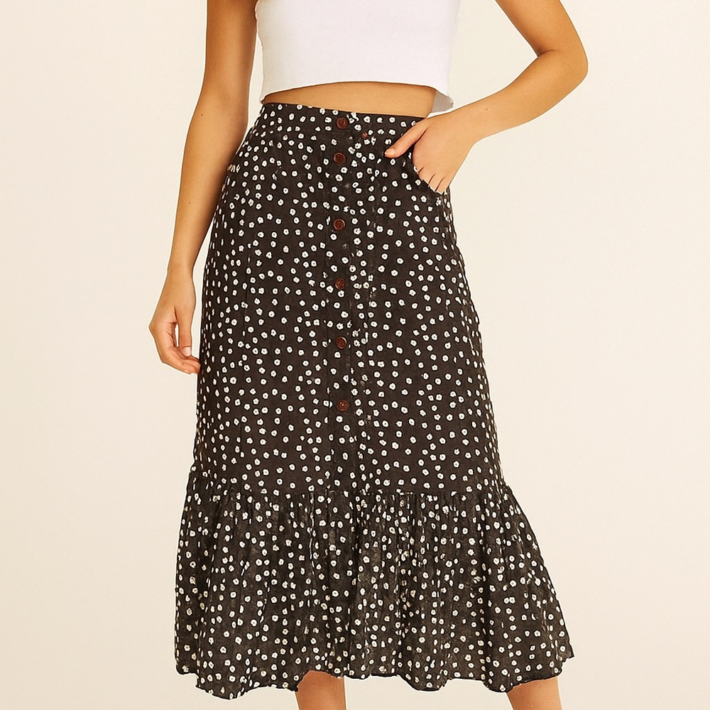 AE77 PREMIUM Linen Polka Dot Tiered Maxi Skirt | Front Slit | Dark Navy & Cream